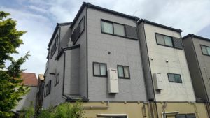 大阪府豊中市にお住いの２軒のお客様の一戸建て住宅外壁・屋根・ベランダ塗装工事