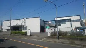 大阪府富田林市昭和製線(株)様の工場 外壁・屋根 改修塗装工事の施工事例